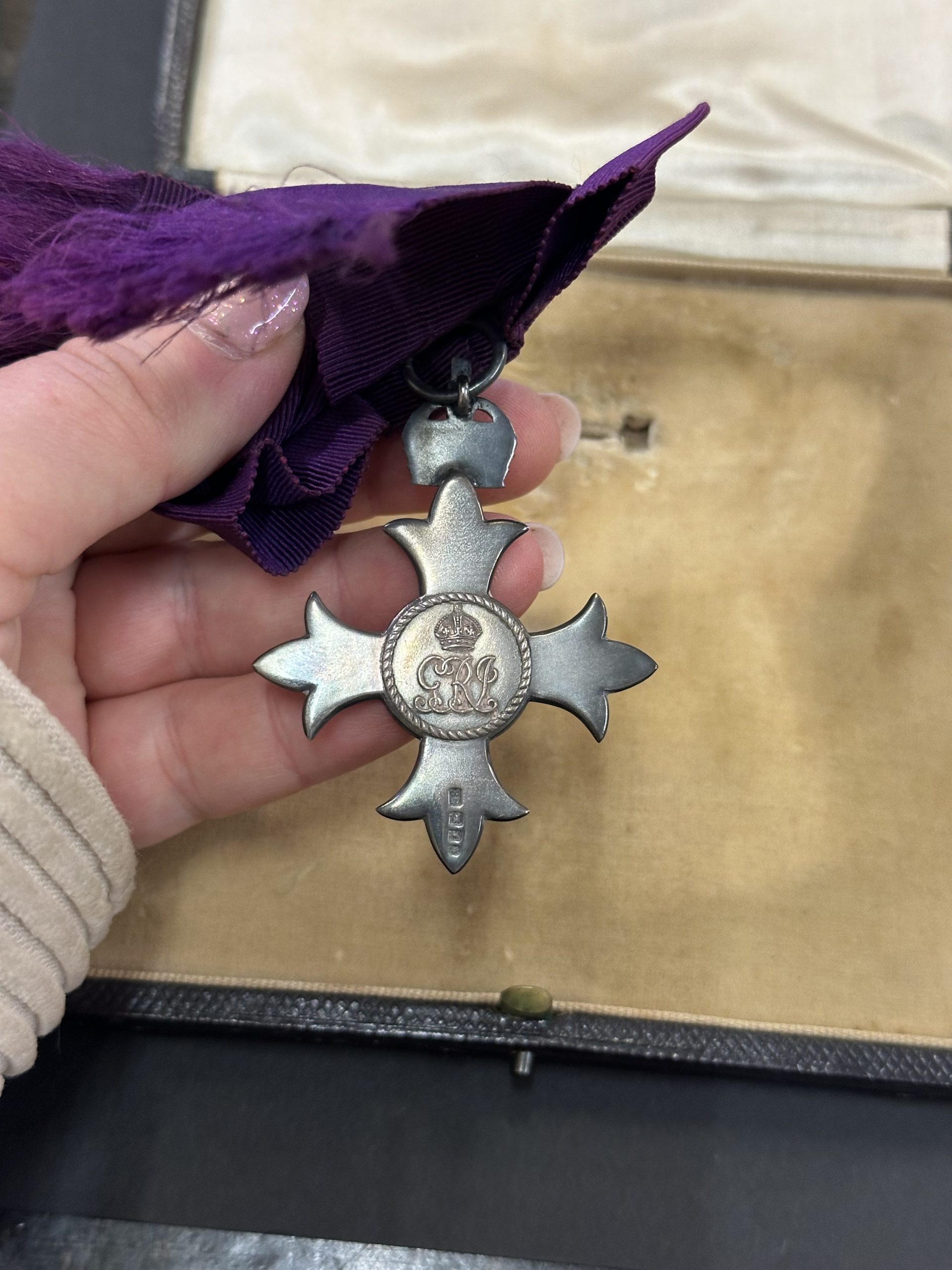 WWI MBE 3 , Attributed Lady's MBE for WWI , WWI MBE 3 scaled, Bygones Shop